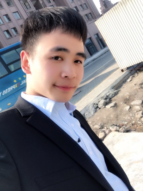 流浪者的第二张照片--澳门交友中心