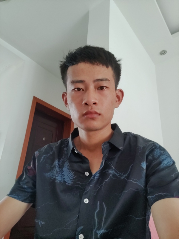 彳亍的第一张照片--澳门交友中心